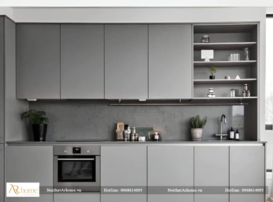 Giá tủ bếp inox cánh Acrylic xám tinh tế