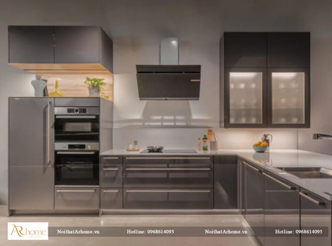 Tủ bếp thùng inox cánh Acrylic tinh tế bắt mắt