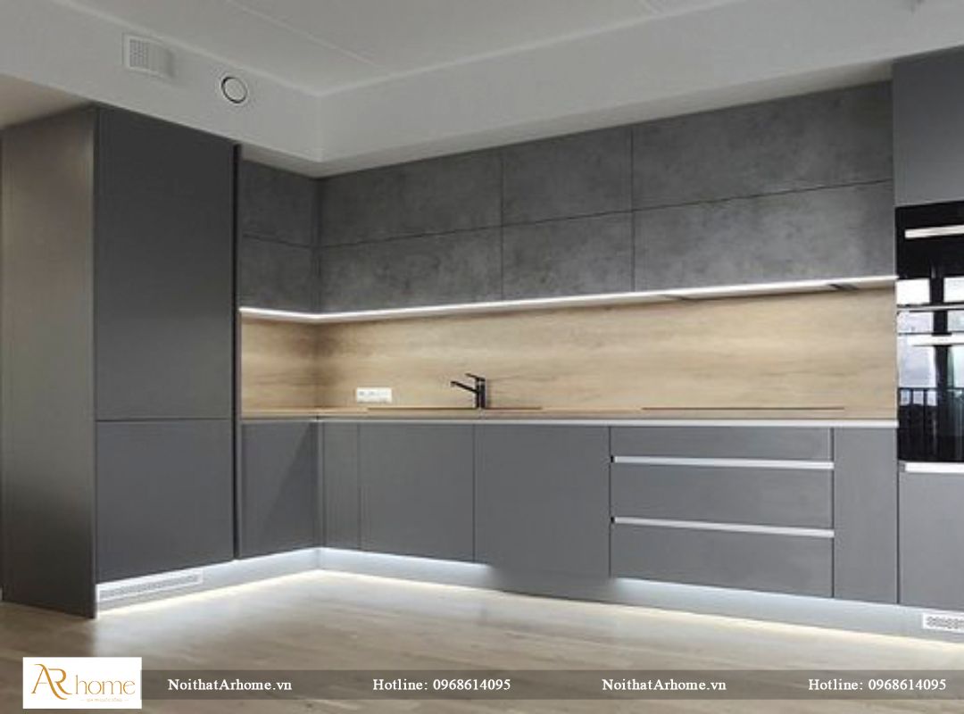 Mẫu tủ bếp nhựa PVC phủ Acrylic màu xám